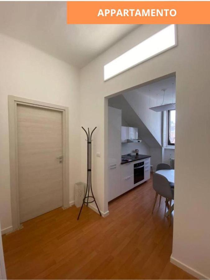 Mansardato - La Tua Casa Nel Cuore Di Torino Apartment Exterior foto