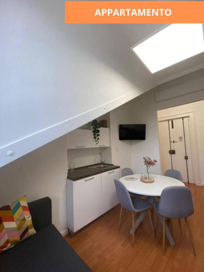 Mansardato - La Tua Casa Nel Cuore Di Torino Apartment Exterior foto